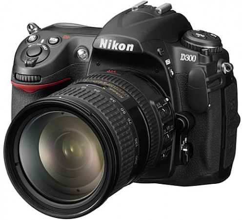 Зеркальный фотоаппарат Nikon D300 Зеркальный фотоаппарат Nikon D300